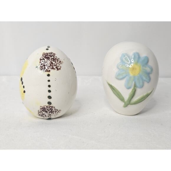Vintage Painted Ceramic Eggs 2” Tall CCCC Colonial Candle Company 4 PC Set - Picture 3 of 10